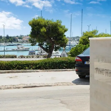 Porto Heli Seafront - Port House G Appartement Buitenkant foto