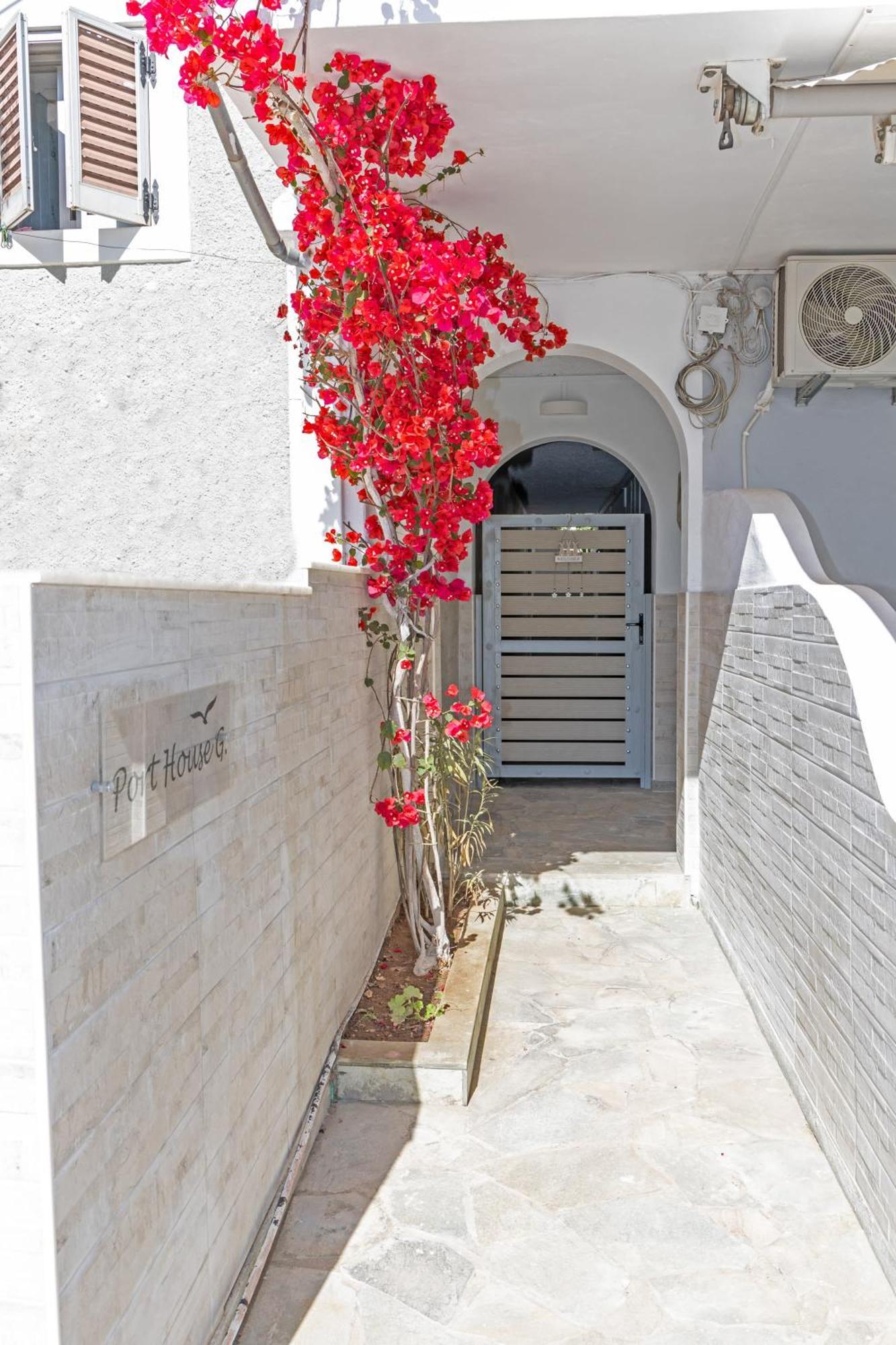 Seafront - Port House G Apartment *